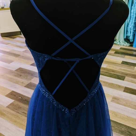 NWT Madison James Royal Blue Shimmer Lace (Size 8) - Picture 3 of 5